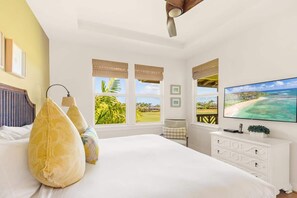 3 chambres, bureau, fer et planche à repasser, lit de bébé portatif