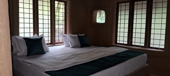 Deluxe Cottage, Garden View | Egyptian cotton sheets, premium bedding, memory-foam beds