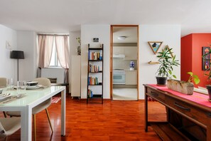 Dining - Tabasco 269:  Local Charm & Cozy Design in La Roma (Ciudad de México)