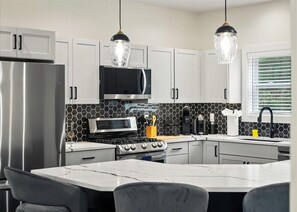Fridge, microwave, oven, stovetop
