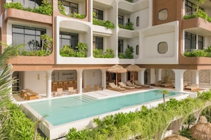 Piscine extérieure