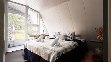 4 habitaciones, escritorio, cuna de viaje y wifi