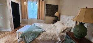 1 bedroom, desk, iron/ironing board, free WiFi