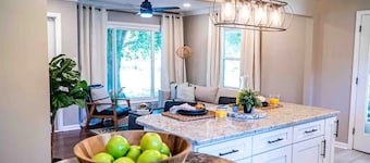 Elegant 2BR Retreat • Spa Showers • Chef Kitchen • Near Hospitals & Parks