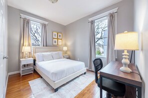 10 quartos, ferros/tábuas de passar roupa, Wi-Fi, roupa de cama