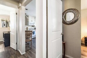 Interior - #StayInMyDistrict Veterans Park Retreat (Boise)