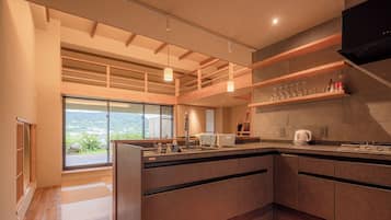 Basic House, Non Smoking, Garden View | Private kitchen | Fridge, microwave, stovetop, cookware/dishes/utensils