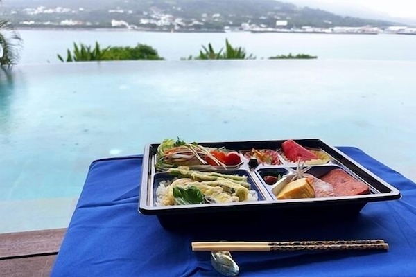 Japansk frokost hver dag (JPY 3000 per person)