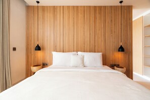 Deluxe-Villa, 5 Schlafzimmer, eigener Pool, Poolblick | Hochwertige Bettwaren, Zimmersafe, laptopgeeigneter Arbeitsplatz