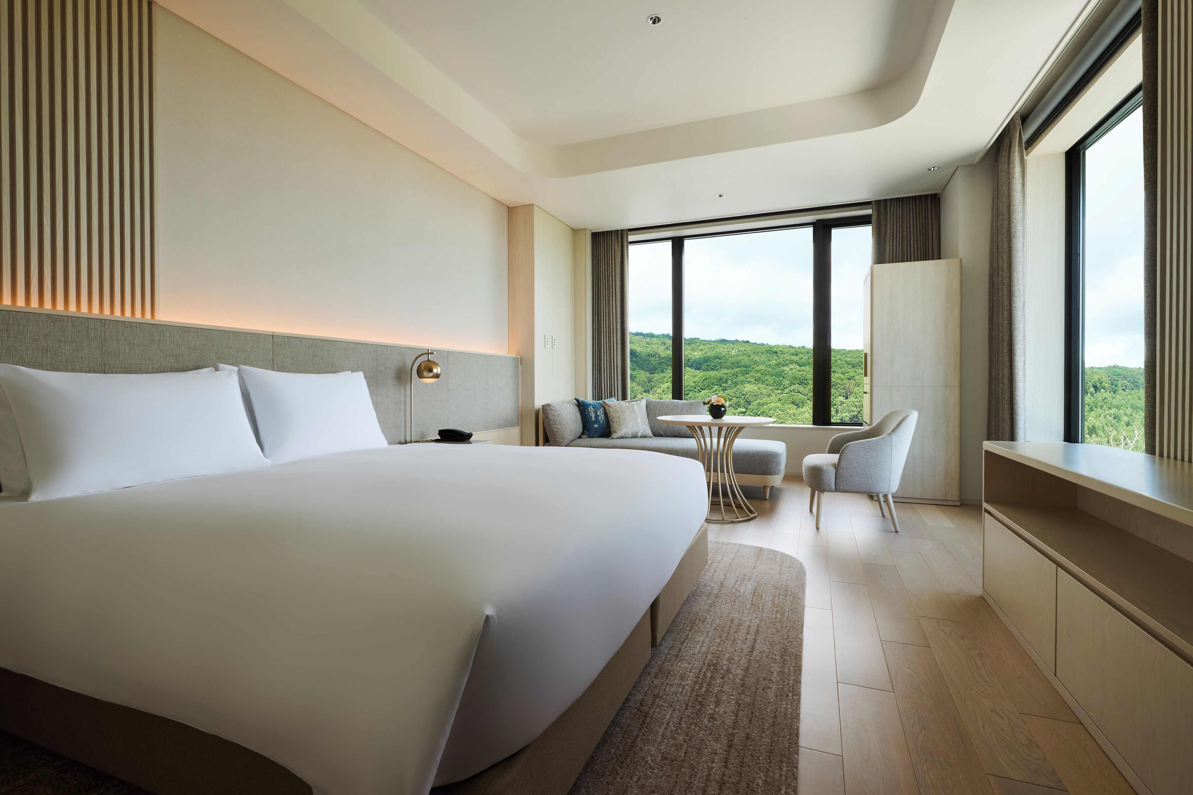 Superior-Zimmer, 1 King-Bett, Bergblick