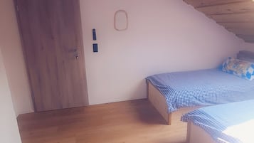 熨斗/熨衫板、Wi-Fi、床單