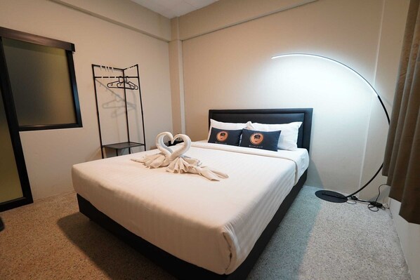 1 habitación y ropa de cama 