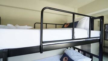 1 bedroom, desk, bed sheets