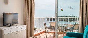 Vistasol Apartments