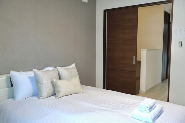 Blackout curtains, iron/ironing board, free WiFi