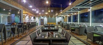 Hotel Sahibs City Star Agra