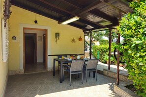 Standard House, Multiple Bedrooms, Sea Facing (Beach House Astrid) | Outdoor dining - Beach House Astrid (Malinska-Dubasnica)