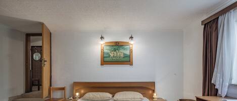 1 chambre, espace de travail pour ordinateur portable, Wi-Fi gratuit