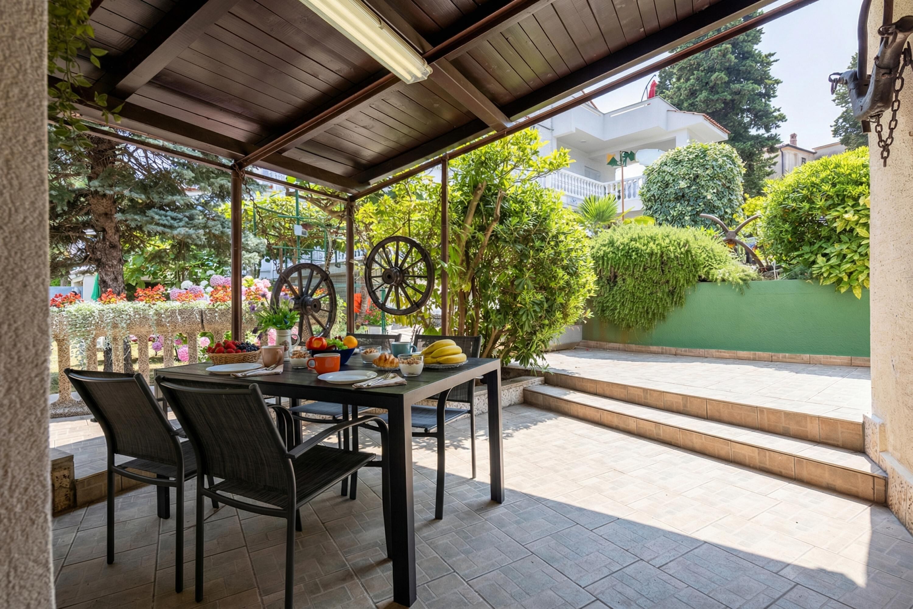Standard-Haus, 1 Schlafzimmer, Mikrowelle, Meerseite (Beach House Astrid Malinska) | Speisen im Freien