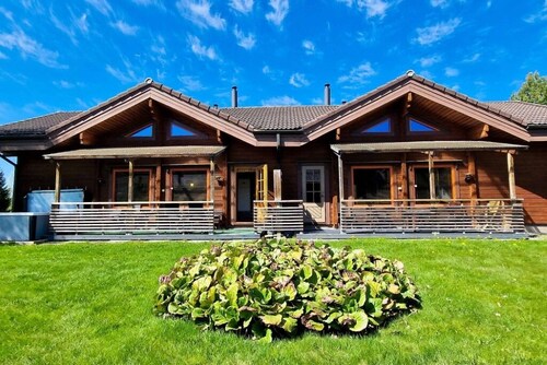 Villa Kastanja, Himoslaakso Ski-in/out