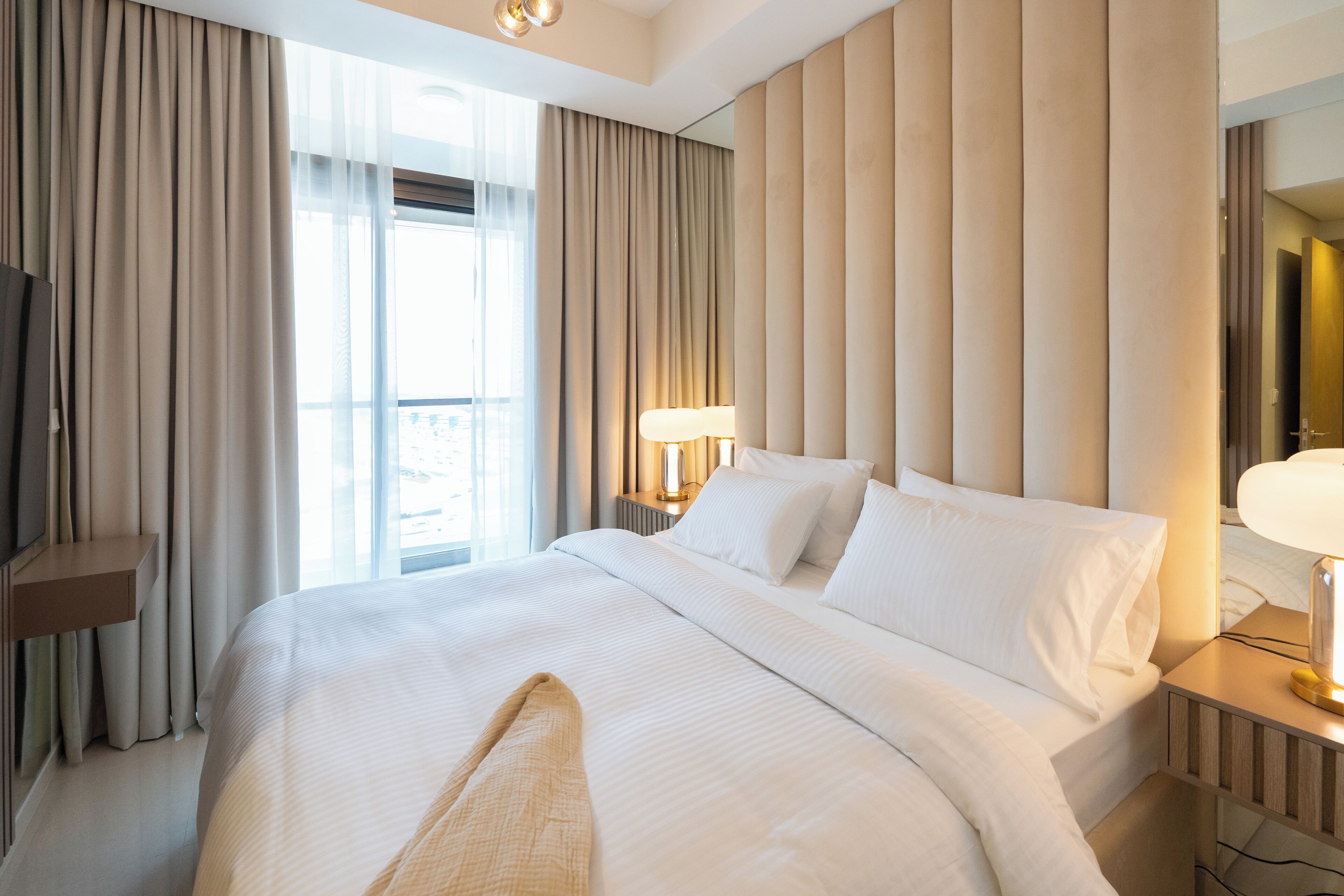 Deluxe-lejlighed - 2 soveværelser - balkon - byudsigt | Premium-sengetøj, dundyner, senge med madrasser af memory foam