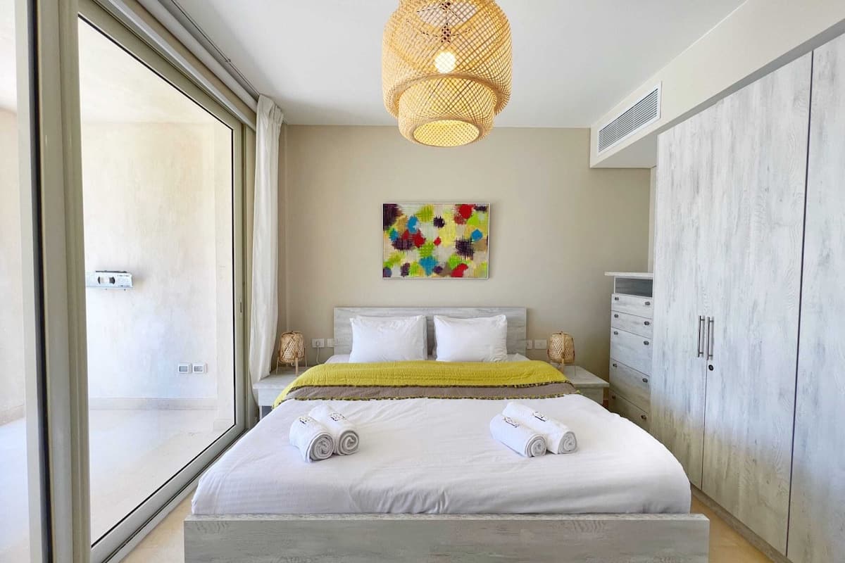 Sparky & Summery 2 BDR @ Mangroovy | Free Beach & Pool Access (M3-3A-04) | 15 chambres, bureau, espace de travail pour ordinateur portable