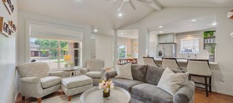 Gig`em Guest Nest- Fully Fenced In