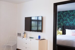 1 dormitorio, escritorio, wifi gratis y ropa de cama