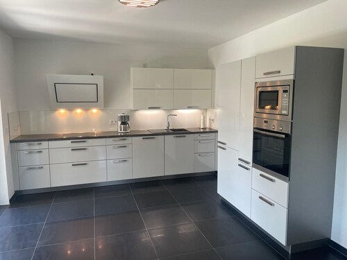 Holiday Home 'Ferienhaus Rechlin' with Private Terrace, Private Garden and Wi-Fi