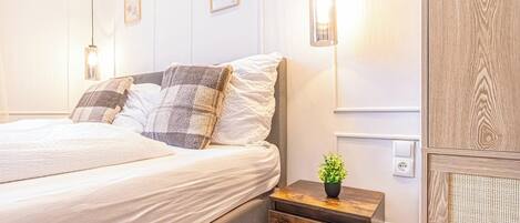 Perushuone | Silitysrauta/-lauta, ilmainen Wi-Fi, vuodevaatteet