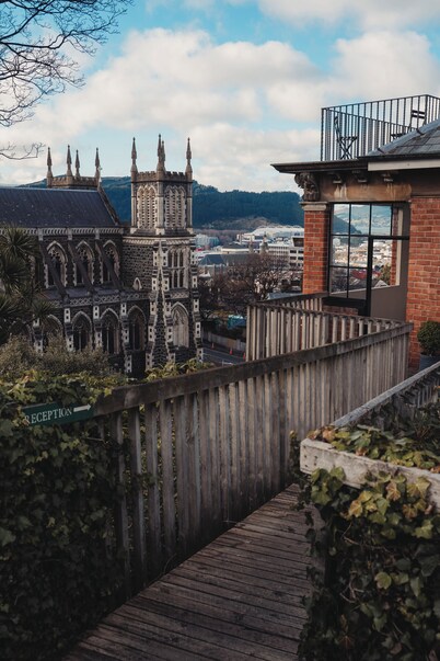 Dunedin House- Boutique Hotel