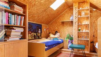 2 quartos, ferros/tábuas de passar roupa, Wi-Fi, roupa de cama