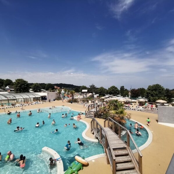 Piscine couverte, piscine chauffée