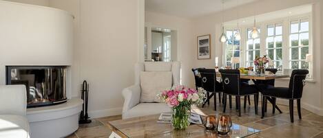 Tv, pejs, stereoanlæg