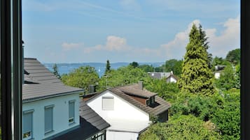 Brankas dan Wi-Fi gratis