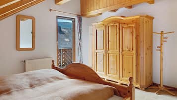 2 slaapkamers, een strijkplank/strijkijzer, wifi, beddengoed