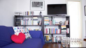 Apartment (1 Bedroom) | 1 Schlafzimmer, Bügeleisen/Bügelbrett, Bettwäsche