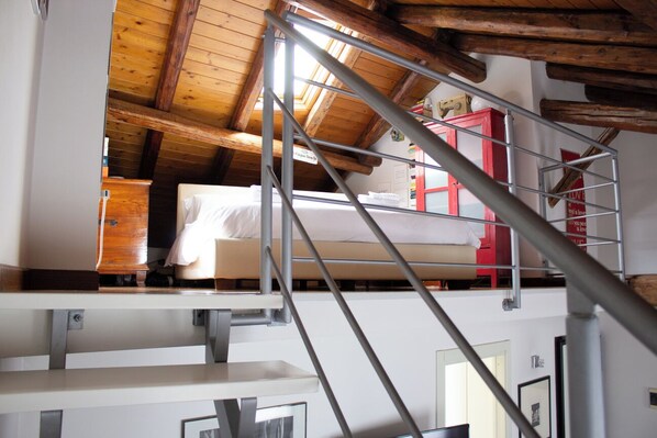 Apartment (1 Bedroom) | Badezimmer | Dusche, Bidet