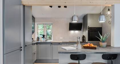 Lovely home in Faxe Ladeplads with WiFi