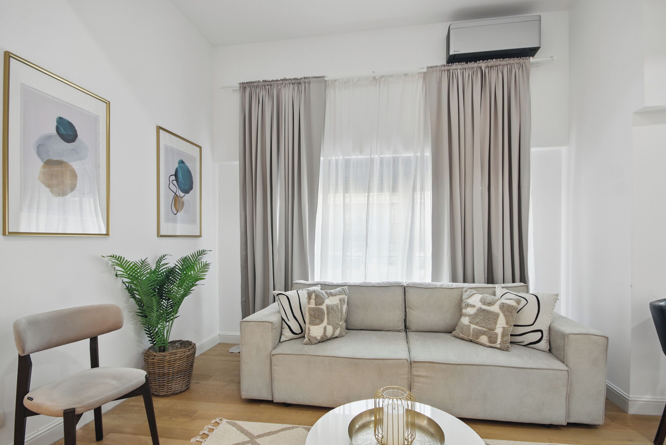 Urban Garden Loft | Living area