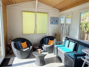 Interior - Mont Saint-Michel Bay, comfortable 3*** gîte (Pleine-Fougères)