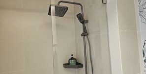 Deluxe-Studio | Badezimmer | Handtücher