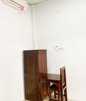 Habitación estándar doble, vistas al jardín | Escritorio, espacio para trabajar con un portátil, wifi gratis