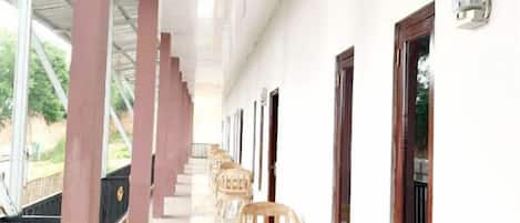 Standard Double Room, Garden View | Terrace/patio