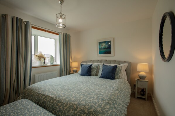 2 habitaciones, decoración personalizada y muebles diferentes