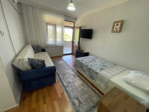 Standard-Apartment, Balkon, Gartenblick