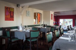 Free WiFi - Guter Tropfen (Hagnau)