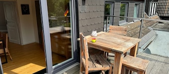 Saarner Loft Apartment with Private Terrace, Garden, and Wi-Fi