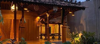 Joglo Breeze Guesthouse and villa room 1