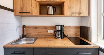 Cozy 1-Room Apartment with Shared Terrace, Garden & Wi-Fi